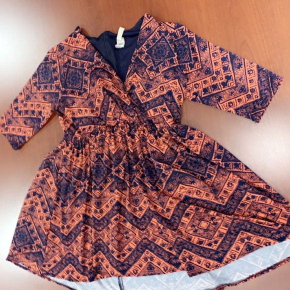 Beautiful Lucie Lu Aztec Design Dress EUC - Picture 2 of 4